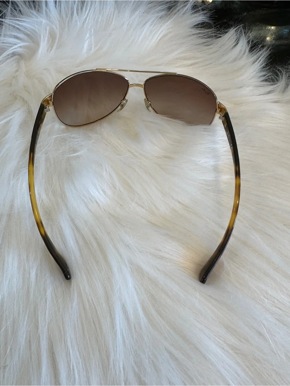 Ray-Ban Gold Frame Brown Aviator Sunglasses with Tortoise Shell Accents - Picture 2 of 11